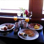 Complimentary breakfast for hotel guests Photo ESC