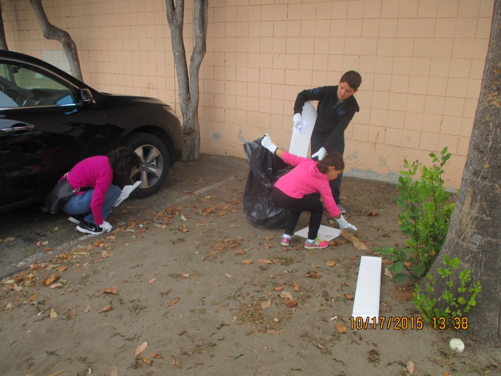 10.17.2015 Lanes kids n parent clean up