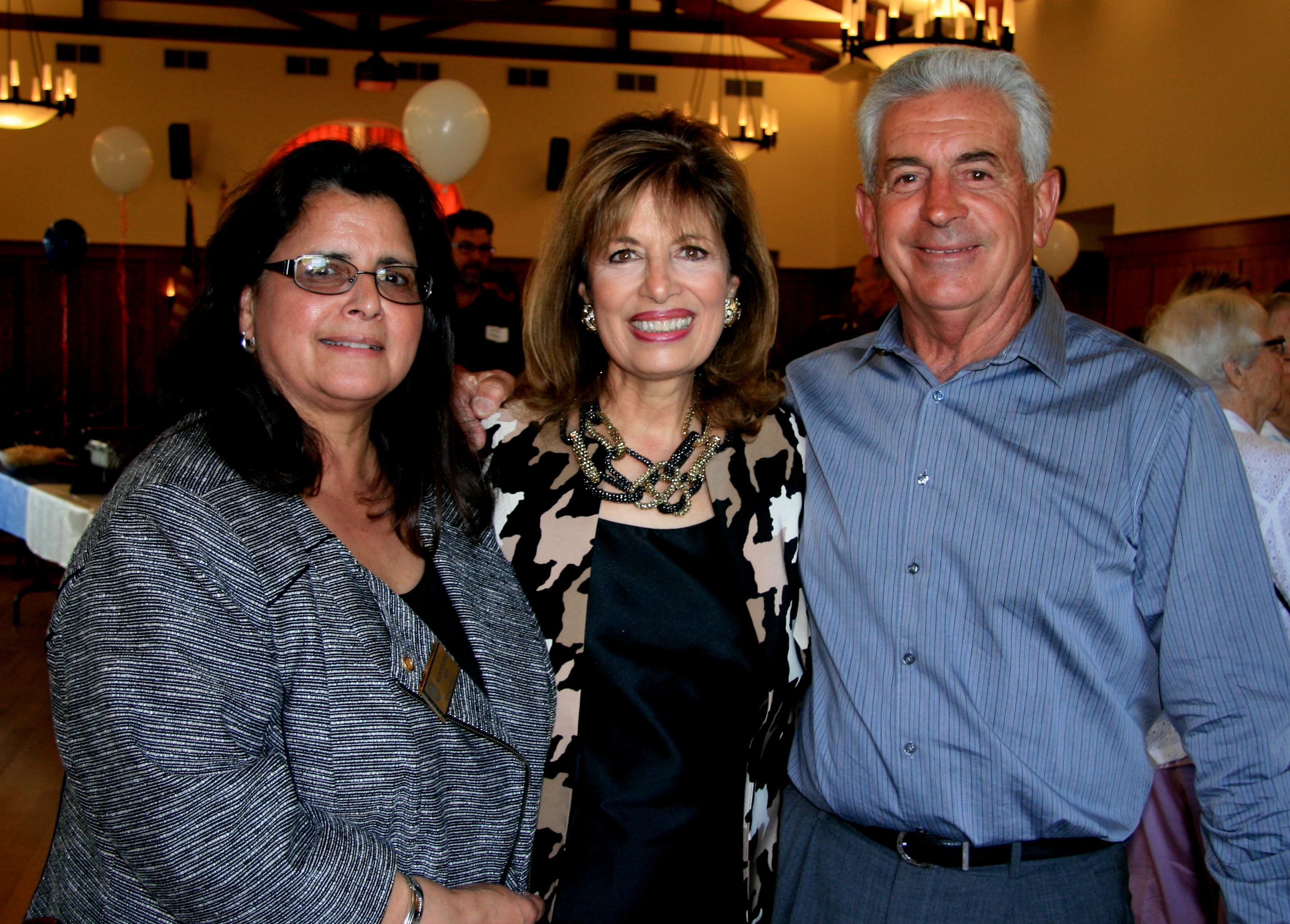 Helen, along with her Dennis Fisicaro pose with  Congresswoman Jackie Speier